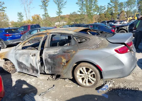 2016 Chrysler 200 Limited из США, поврежденный, VIN 1C3CCCAB2GN166124